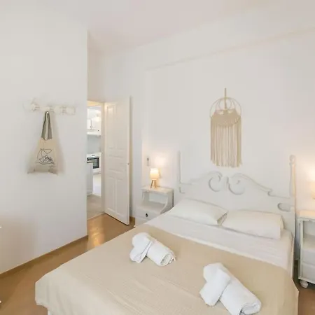 Holiday home - 2br House In The Heart Of Town - Citrine Naousa (Paros)