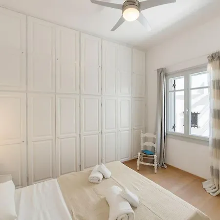 - 2br House In The Heart Of Town - Citrine Holiday home *