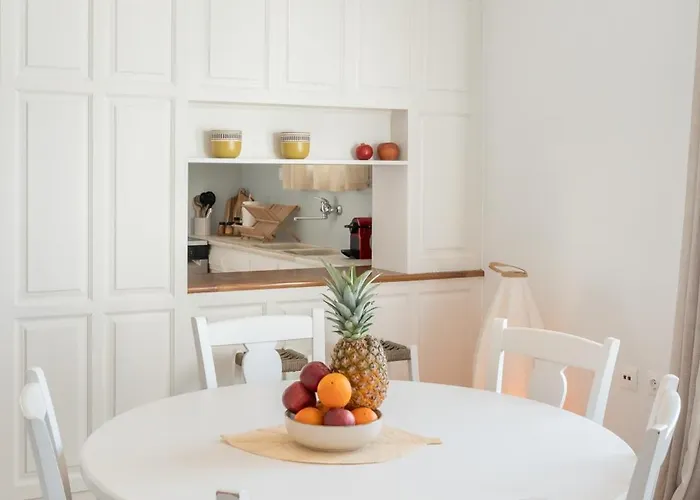 בית נופש - 2br House In The Heart Of Town - Citrine *