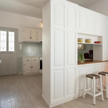 - 2br House In The Heart Of Town - Citrine