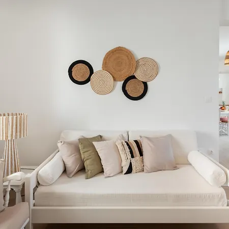 - 2br House In The Heart Of Town - Citrine * Naousa (Paros)